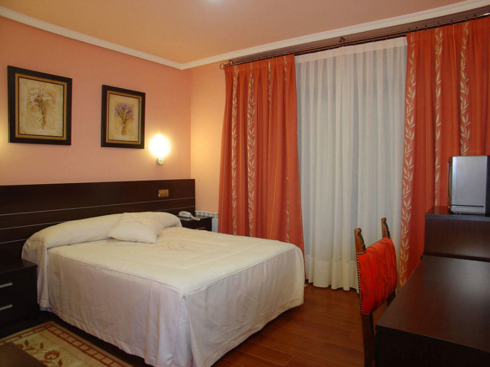 Hotel Santa Teresa Ávila Zewnętrze zdjęcie